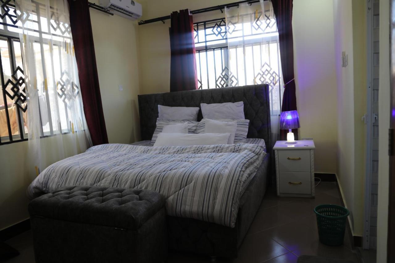 Pearl Lulu Modern Bnb Homestay Dar es Salaam Exterior photo